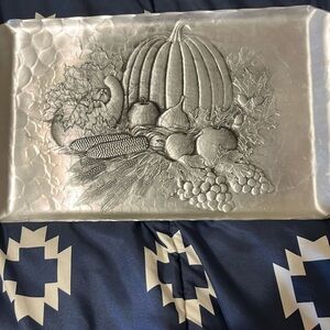 WENDELL AUGUST FORGE VTG HANDMADE PLATTER •FALL HARVEST BOUNTY •MADE IN PA, USA